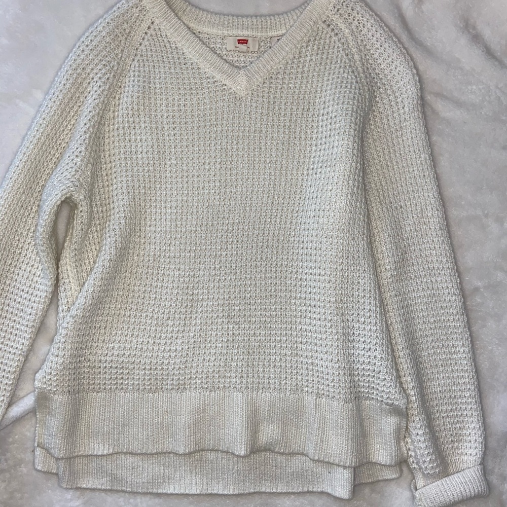 Cute white sweater